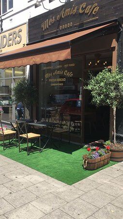 Mes Amis Cafe